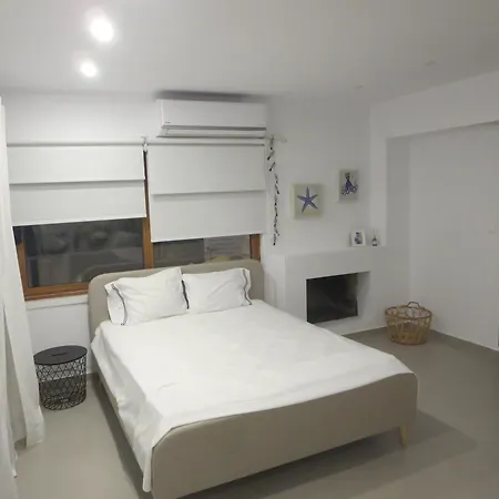 Eleni - Ground Floor Open Plan Apartment *