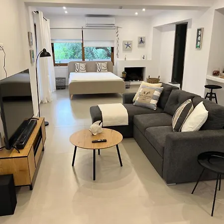 Eleni - 1st Floor Open Plan *