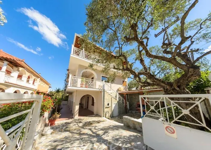 Eleni - Ground Floor Open Plan Apartman *