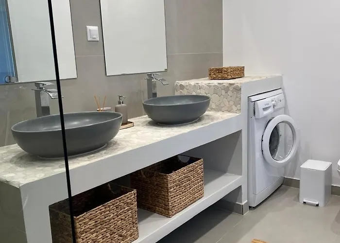 Eleni - Ground Floor Open Plan Apartman Alikanász